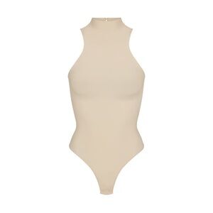 SKIMS SEAMLESS SCULPT HIGH NECK THONG BODYSUIT SAND SMALL